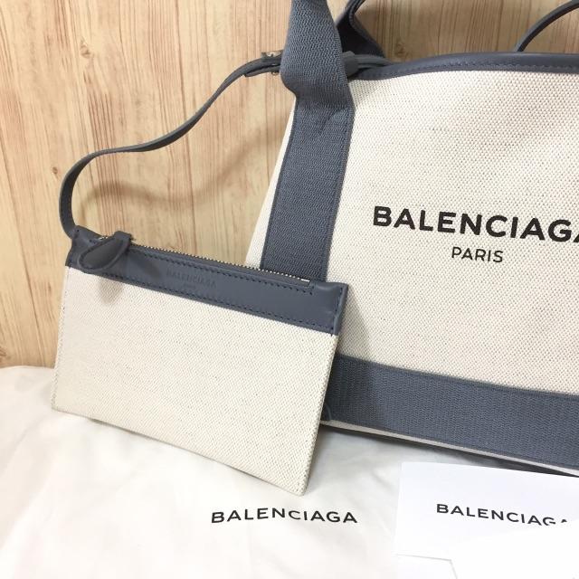 Balenciaga(バレンシアガ)の新品!! 新作 バレンシアガ キャンバス トート 専用♡ レディースのバッグ(トートバッグ)の商品写真