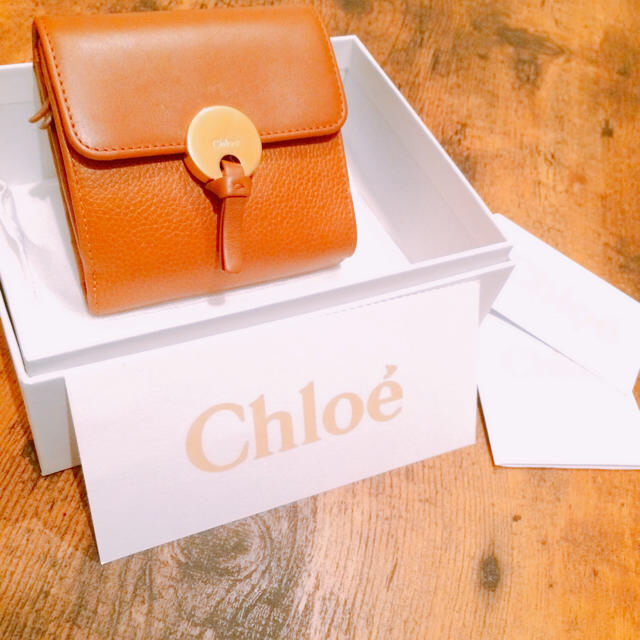 chloe INDY 三つ折り財布