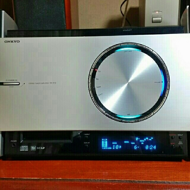 ONKYO - ONKYO CD.MDチューナーアンプFR-T1Xの通販 by カルビー ONKYO - ONKYO CD.MDチューナーアンプFR-T1Xの通販 by カルビー
