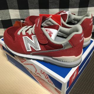 ニューバランス(New Balance)の【新品】ニューバランス キッズスニーカー 996 （レッド:19㎝）(スニーカー)