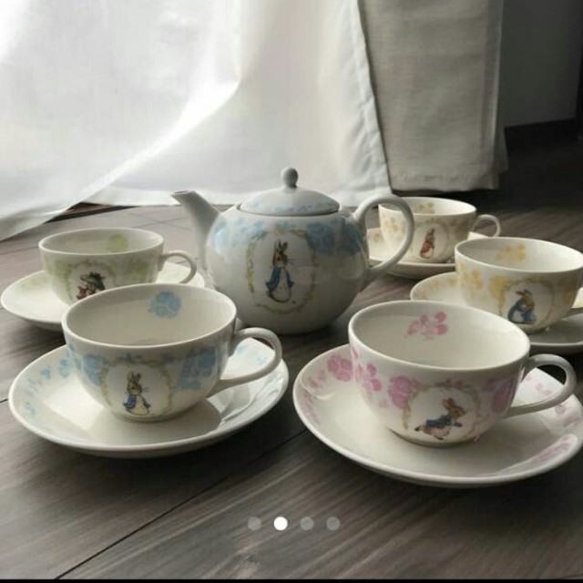 専用☆【お値下げ】ピーターラビットティーセット♡の通販 by 専用☆【お値下げ】ピーターラビットティーセット♡の通販 by