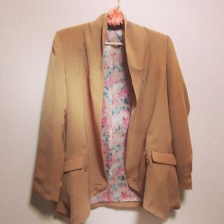 春ジャケット♡(テーラードジャケット)