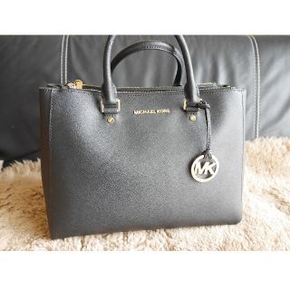 マイケルコース(Michael Kors)の<あずきちゃん様>超美品 MICHEAL KORS 2wayバッグ  黒 (ハンドバッグ)