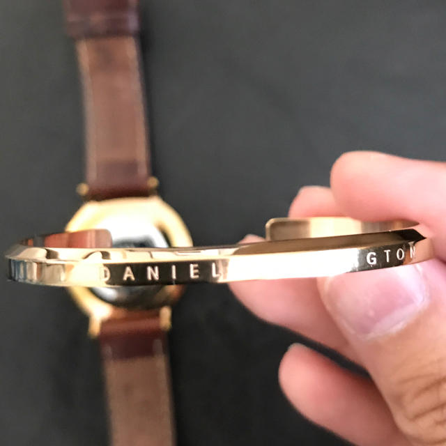 Daniel Wellington(ダニエルウェリントン)のダニエルウェリントン 腕時計&ゴールドバングル レディースのファッション小物(腕時計)の商品写真