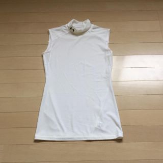 アンダーアーマー(UNDER ARMOUR)のUNDER ARMOUR ノースリーブ TOPS(Tシャツ(半袖/袖なし))