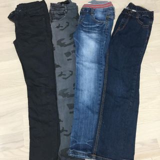 ザラキッズ(ZARA KIDS)のデニム パンツ4枚まとめ売り 140㎝ ZARAボーイ(パンツ/スパッツ)