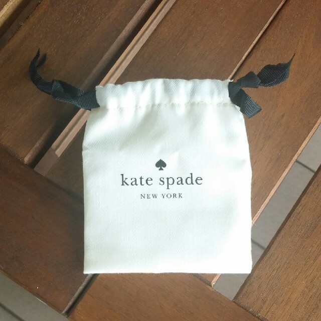 kate spade new york(ケイトスペードニューヨーク)のkate spade ボックス&ミニ巾着 レディースのファッション小物(その他)の商品写真