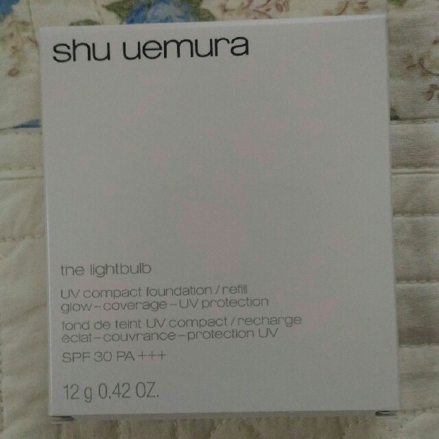 shu uemura(シュウウエムラ)の値下！シュウウエムラ　新品未開封UVコンパクト　ファンデーション　レフィル764 コスメ/美容のベースメイク/化粧品(ファンデーション)の商品写真