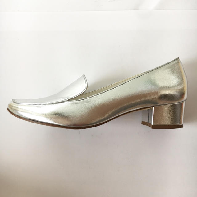 lazy swan シルバーパンプス  レディースの靴/シューズ(ハイヒール/パンプス)の商品写真
