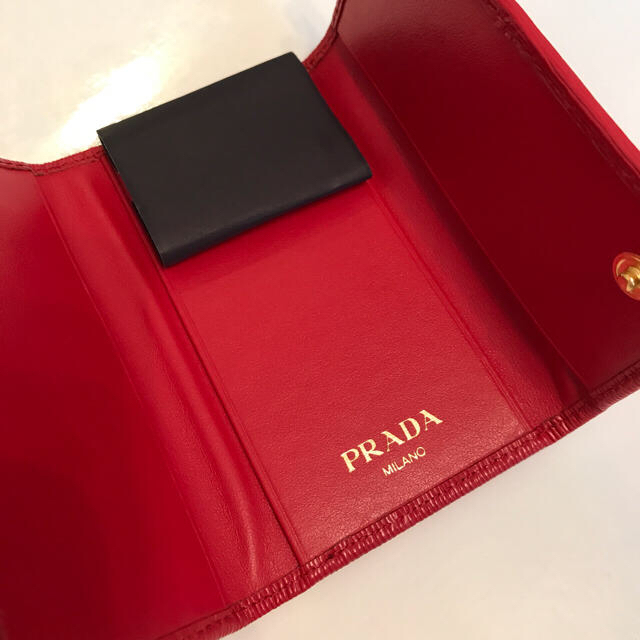 PRADA(プラダ)の期間限定値下げ！！ 新品未使用 プラダ キーケース PRADA レディースのファッション小物(キーケース)の商品写真