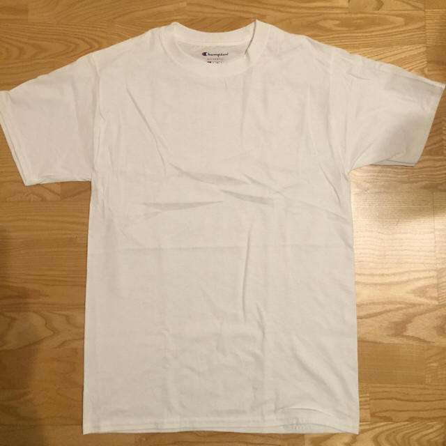 Champion(チャンピオン)のチャンピオンchampionヘビーＴシャツ新品送料込無地6oz【最安値】 メンズのトップス(Tシャツ/カットソー(半袖/袖なし))の商品写真