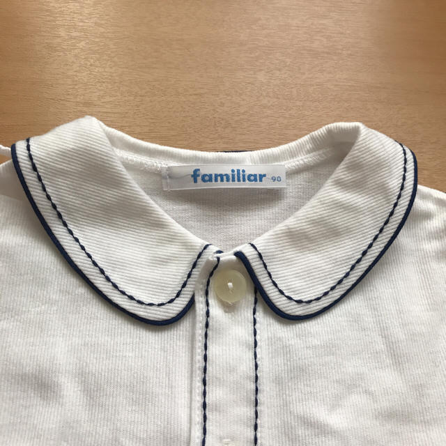 familiar(ファミリア)の美品 ファミリア 90 キッズ/ベビー/マタニティのキッズ服女の子用(90cm~)(Tシャツ/カットソー)の商品写真