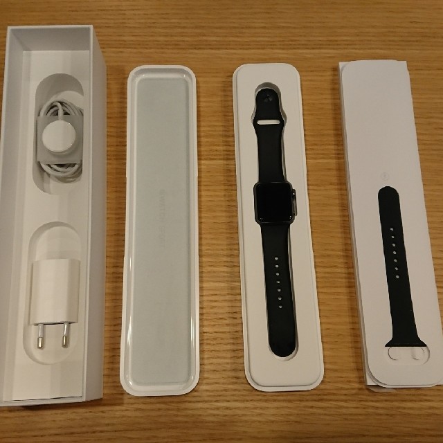 Apple Watch(アップルウォッチ)のmubigbangiKON様 専用Apple Watch Series  スマホ/家電/カメラのスマートフォン/携帯電話(その他)の商品写真