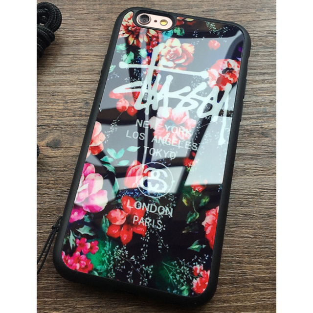 STUSSY(ステューシー)のSummer Price！ iPhone5/5s/SEケース　ミラー花柄レッド スマホ/家電/カメラのスマホアクセサリー(iPhoneケース)の商品写真