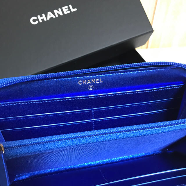 CHANEL(シャネル)のボーイシャネル CHANEL 財布 シャネル長財布 レディースのファッション小物(財布)の商品写真