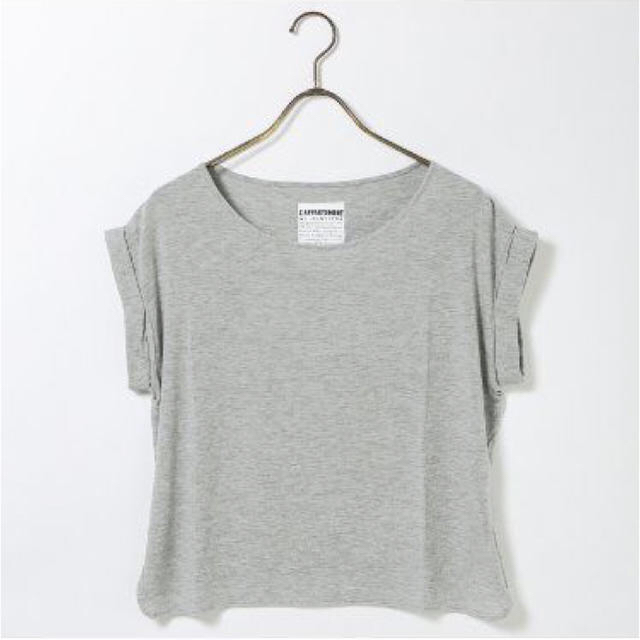 L'Appartement DEUXIEME CLASSE(アパルトモンドゥーズィエムクラス)のアパルトモン  グレーTシャツ 未使用♡新品   メンズのトップス(Tシャツ/カットソー(半袖/袖なし))の商品写真
