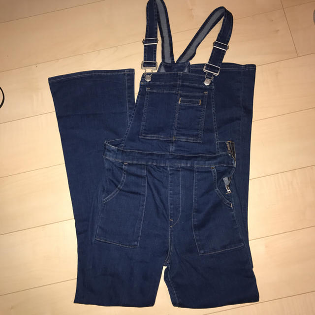 GAP(ギャップ)のgap フレアサロペット レディースのパンツ(デニム/ジーンズ)の商品写真