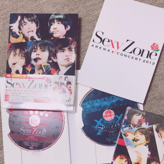 Sexy Zone(セクシー ゾーン)のSEXYZONE ライブDVD エンタメ/ホビーのタレントグッズ(アイドルグッズ)の商品写真