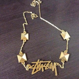 ステューシー(STUSSY)のstussyゴールドロゴ♡ネックレス(ネックレス)