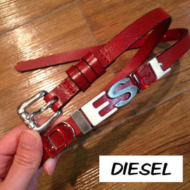 DIESEL(ディーゼル)のDIESEL☆ロゴベルト レディースのファッション小物(ベルト)の商品写真