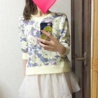 スナイデル(SNIDEL)のsnidel♡花柄カットソーうみさん専用(トレーナー/スウェット)