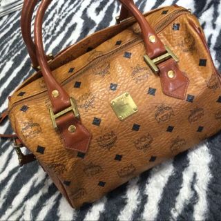 エムシーエム(MCM)のMCMのバッグ👜(ハンドバッグ)