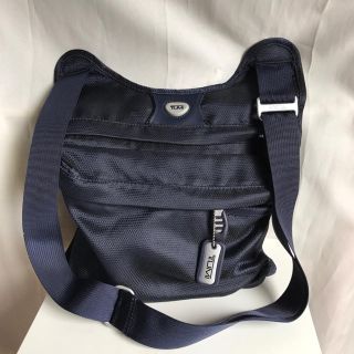 トゥミ(TUMI)のTUMI ショルダーバッグ(ショルダーバッグ)