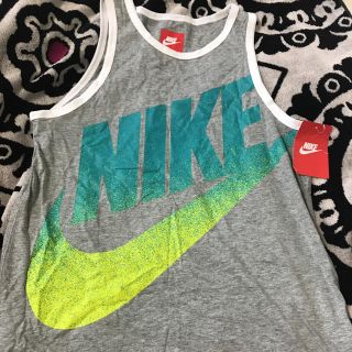 ナイキ(NIKE)のお値下げ🌟NIKE新品(Tシャツ(半袖/袖なし))