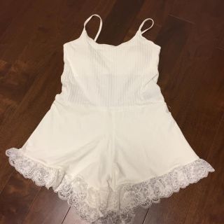 ラヴィジュール(Ravijour)の♡ベル様専用♡Ravijour未使用カップ付きリブレースロンパース(ルームウェア)