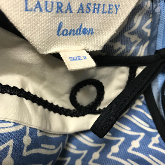 LAURA ASHLEY(ローラアシュレイ)のローラアシュレイトップ♡sretsis alice+olivia manoush レディースのトップス(シャツ/ブラウス(半袖/袖なし))の商品写真