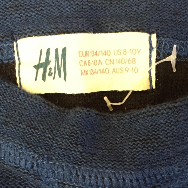 H&M(エイチアンドエム)のH&M★ニット キッズ/ベビー/マタニティのキッズ服男の子用(90cm~)(ニット)の商品写真