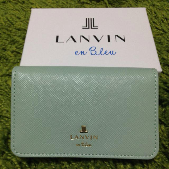 LANVIN en Bleu(ランバンオンブルー)のLANVIN名刺入れ ライトブルー レディースのファッション小物(名刺入れ/定期入れ)の商品写真