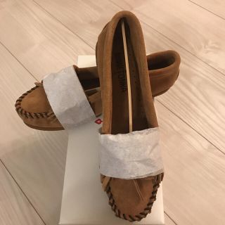 ミネトンカ(Minnetonka)のMINNETONKA モカシン/デッキシューズ(スリッポン/モカシン)