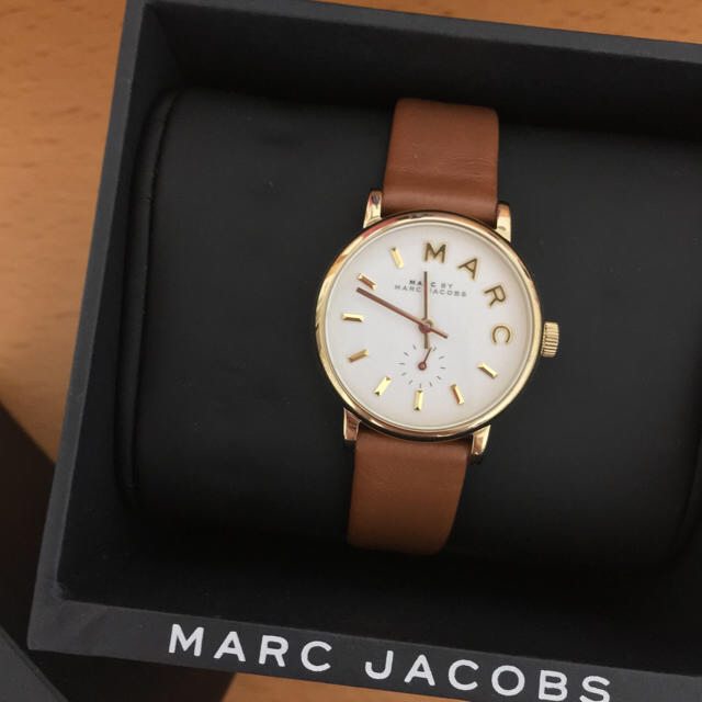 MARC BY MARCJACOBS 腕時計