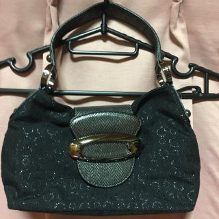 ゲス(GUESS)の【新品】GUESS ミニハンドバック(ハンドバッグ)