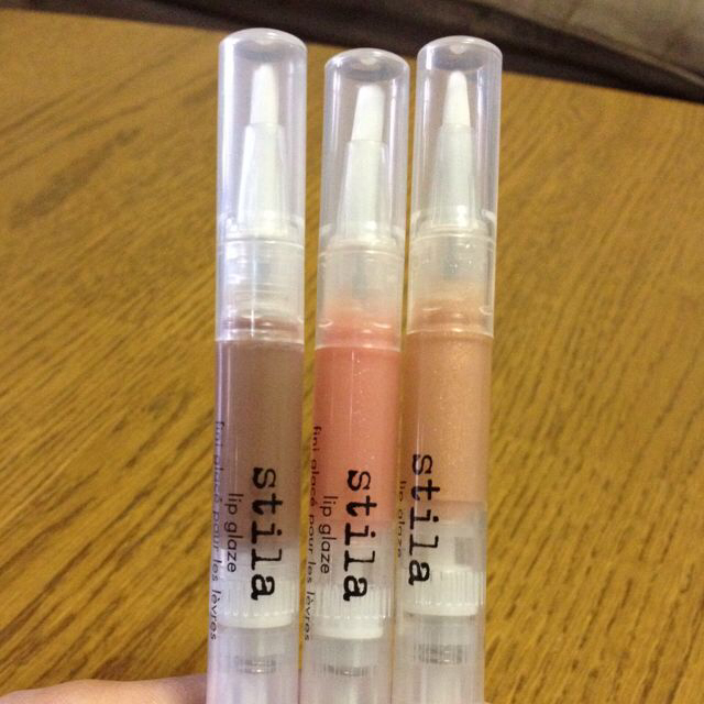 stila(スティラ)のリップグロス3本セット コスメ/美容のベースメイク/化粧品(その他)の商品写真