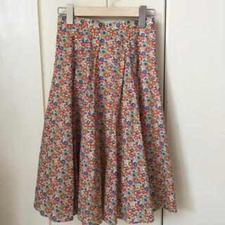 ロペ(ROPE’)のロペ リバティプリントスカート リバティスカート スカート 36サイズ(ひざ丈スカート)