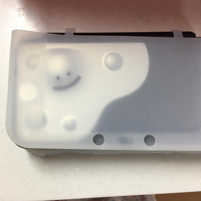 ニンテンドー2ds 2ds はぐれメタル本体のみソフトなしの通販 By みみちゃん ニンテンドー2dsならラクマ