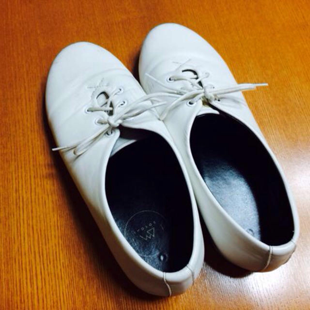 I am I(アイアムアイ)のI am I♡ホワイトシューズ レディースの靴/シューズ(ローファー/革靴)の商品写真