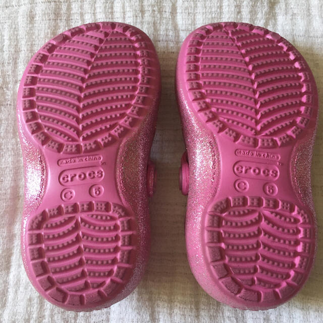 crocs(クロックス)のお値下げしました！クロックスc5☆13㎝ キッズ/ベビー/マタニティのベビー靴/シューズ(~14cm)(サンダル)の商品写真