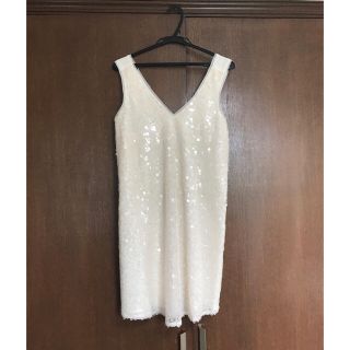 ビーシービージーマックスアズリア(BCBGMAXAZRIA)の新品 BCBG enelation / スパンコール ワンピース (ミニワンピース)