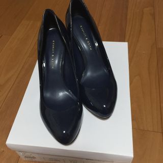 チャールズアンドキース(Charles and Keith)の【エルミ様専用】チャールズアンドキース ネイビー パンプス(ハイヒール/パンプス)