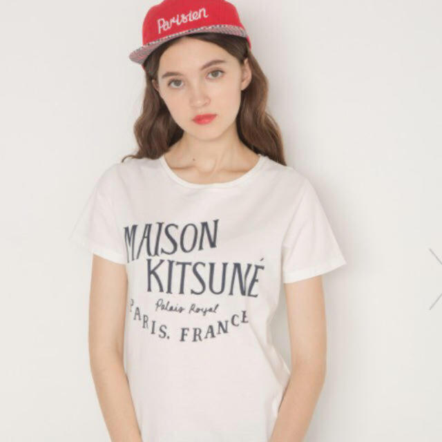 MAISON KITSUNE'(メゾンキツネ)の🌿(*☻-☻*)様 お取り置き🌿 レディースのトップス(Tシャツ(半袖/袖なし))の商品写真