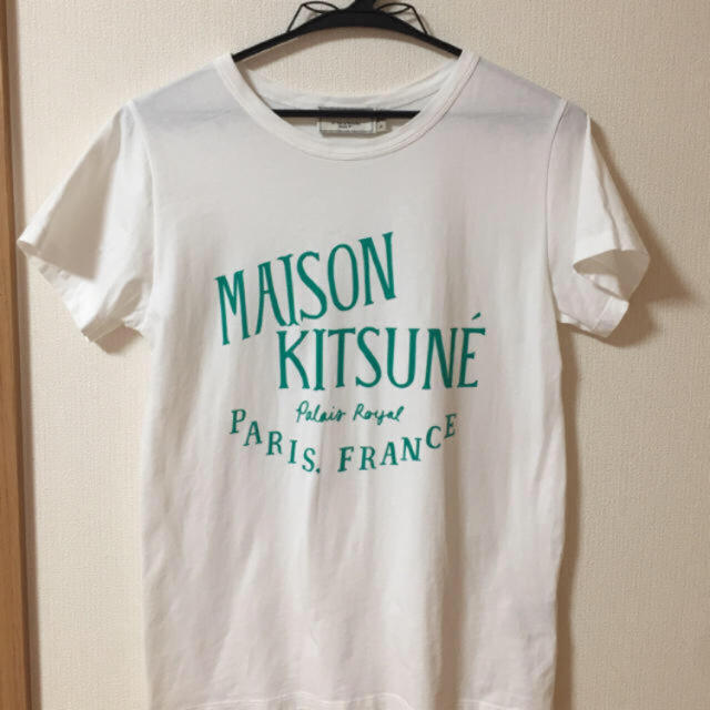 MAISON KITSUNE'(メゾンキツネ)の🌿(*☻-☻*)様 お取り置き🌿 レディースのトップス(Tシャツ(半袖/袖なし))の商品写真