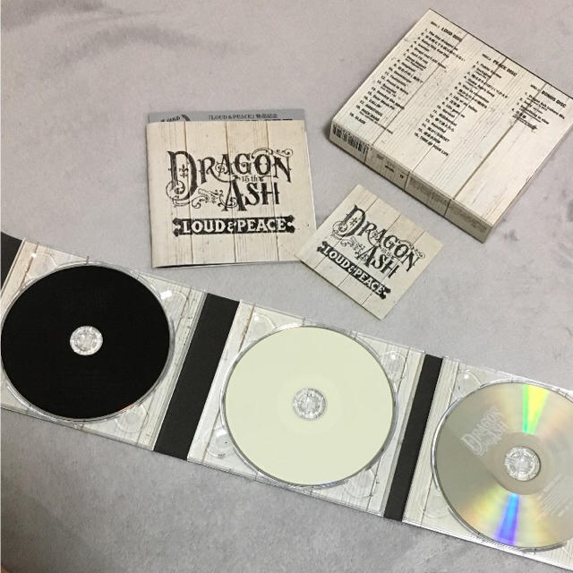 DragonAsh ベストアルバム LOUD&PEACE エンタメ/ホビーのCD(ポップス/ロック(邦楽))の商品写真