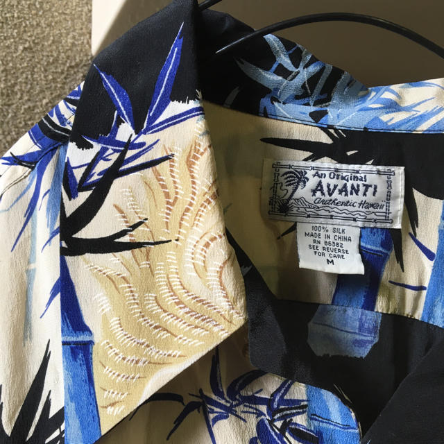 アロハシャツ / 開襟シャツ / オープンカラーシャツ M 黒 菅田将 アロハシャツ / 開襟シャツ / オープンカラーシャツ M 黒 菅田将
