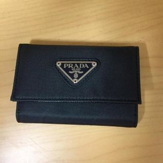 プラダ(PRADA)の《新品 未使用 》 PRADAキーケース (キーケース)