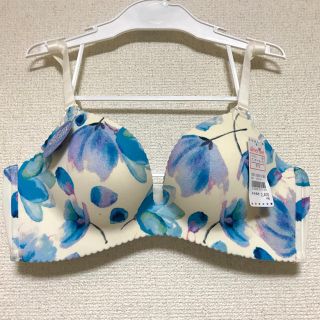 エメフィール(aimer feel)の【新品】ラージフラワー超盛ブラ(ブラ)