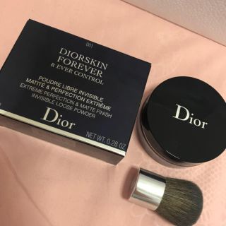 クリスチャンディオール(Christian Dior)のDIOR LOOSE POWDER 001(フェイスパウダー)