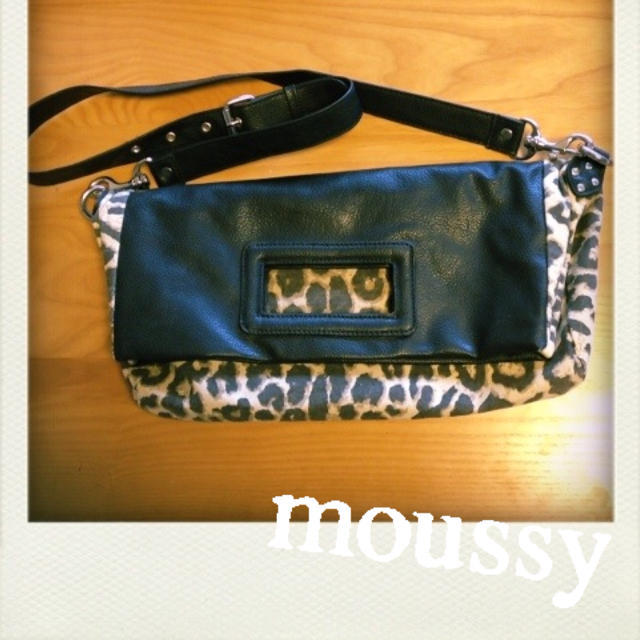 moussy(マウジー)のmoussy☆バック レディースのバッグ(ショルダーバッグ)の商品写真